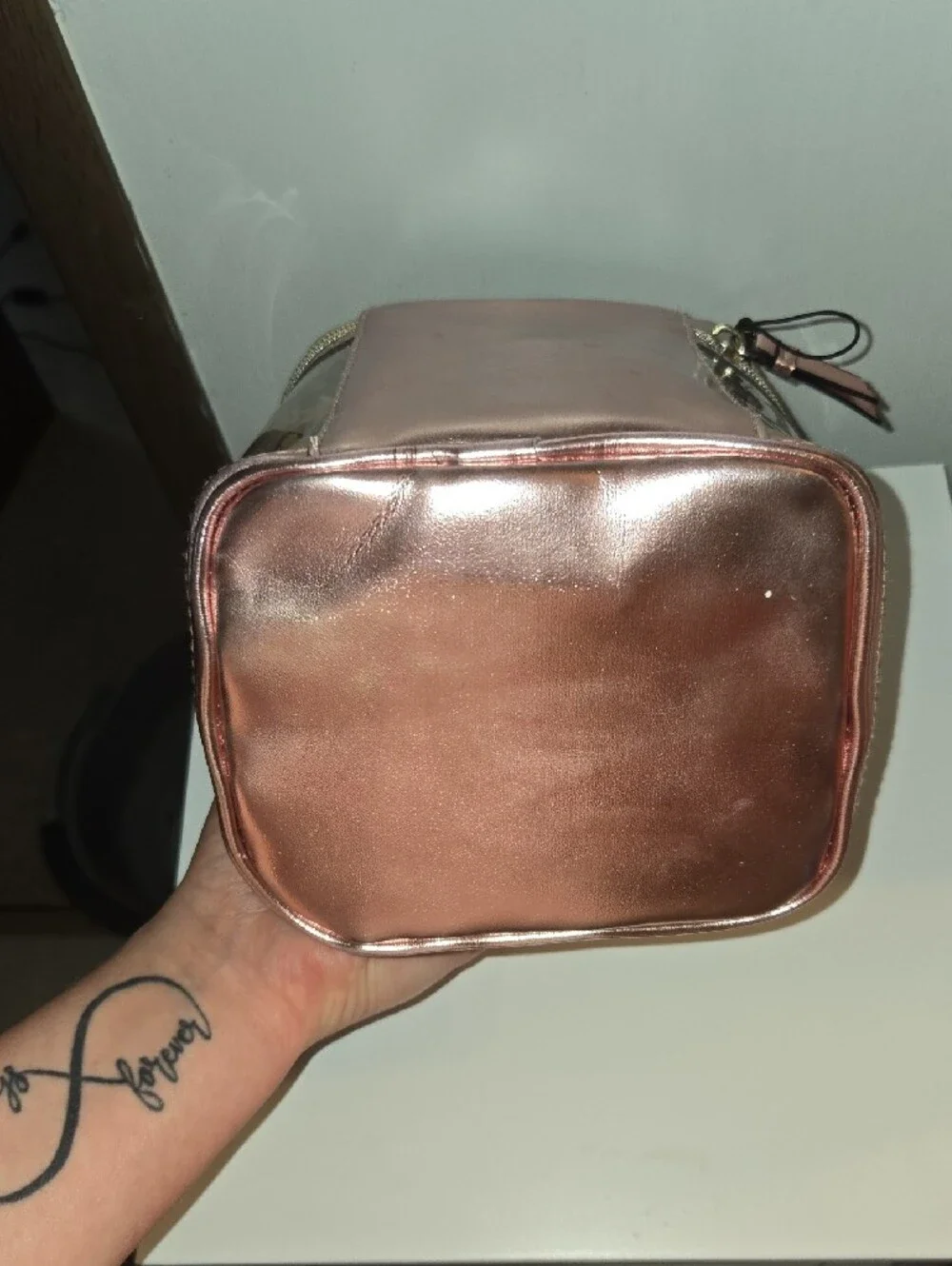 Victoria's Secret Metallic Rose Gold Cosmetic Case with Gold Star Print